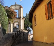16 Due passi in via Sudorno